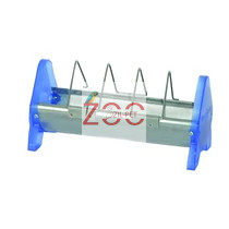 Rácsos baromfi etető 25 cm fém